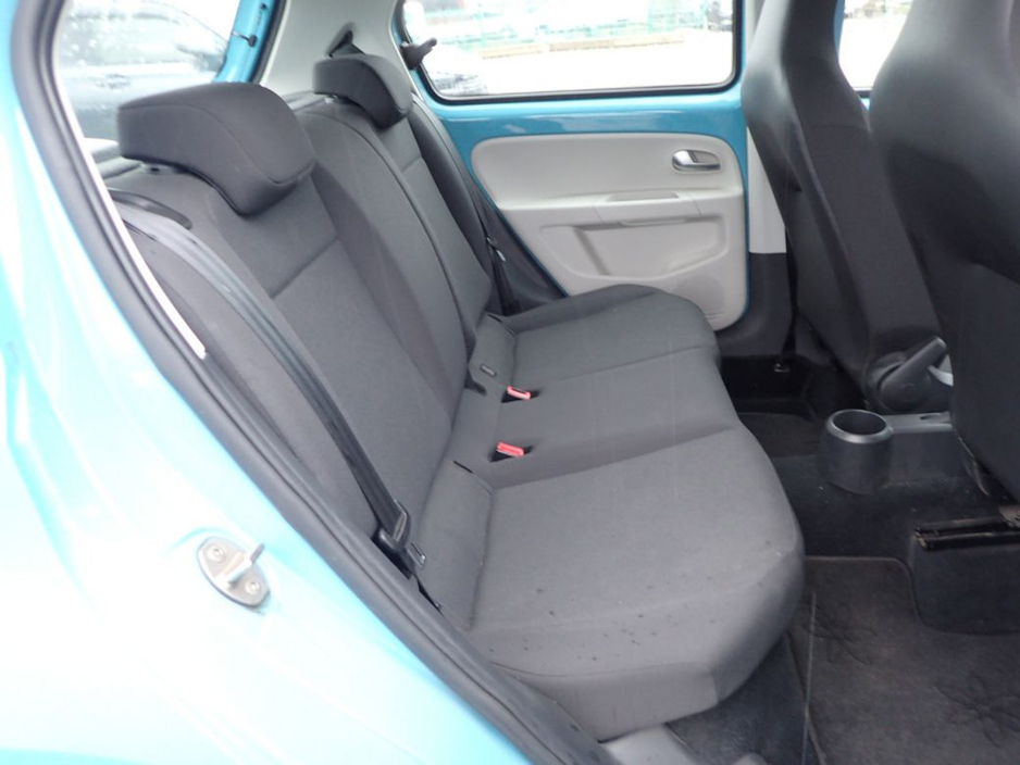 2018 Volkswagen up! Move Up 1.0 5DR Automatic €11,950