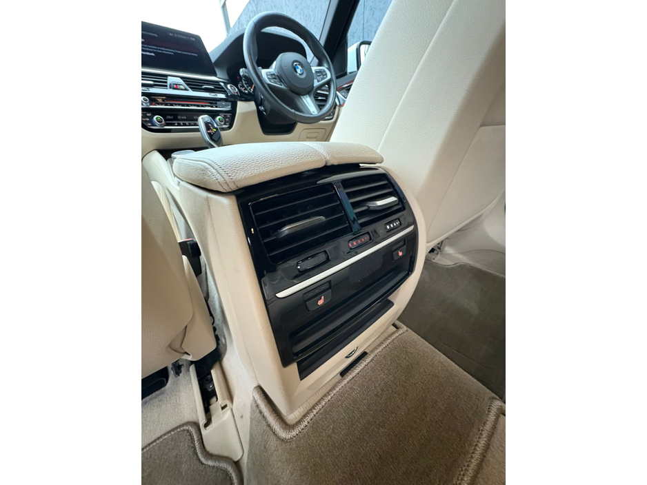 2017 BMW 5 Series 5 Series 520D M Sport Estate Auto €27,950