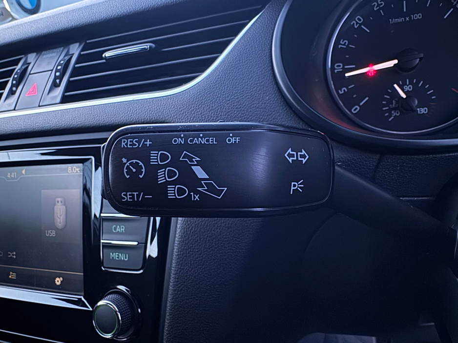 2016 Skoda Octavia AMBITION 1.6 TDI 110HP DSG 4DR €10,950