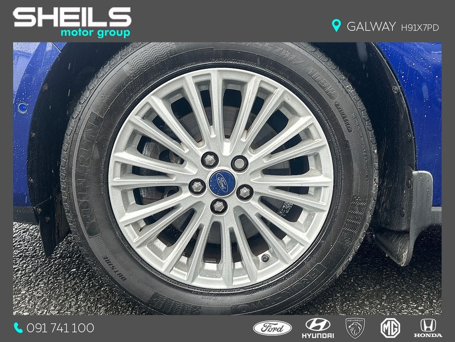 2017 Ford Galaxy - image 7