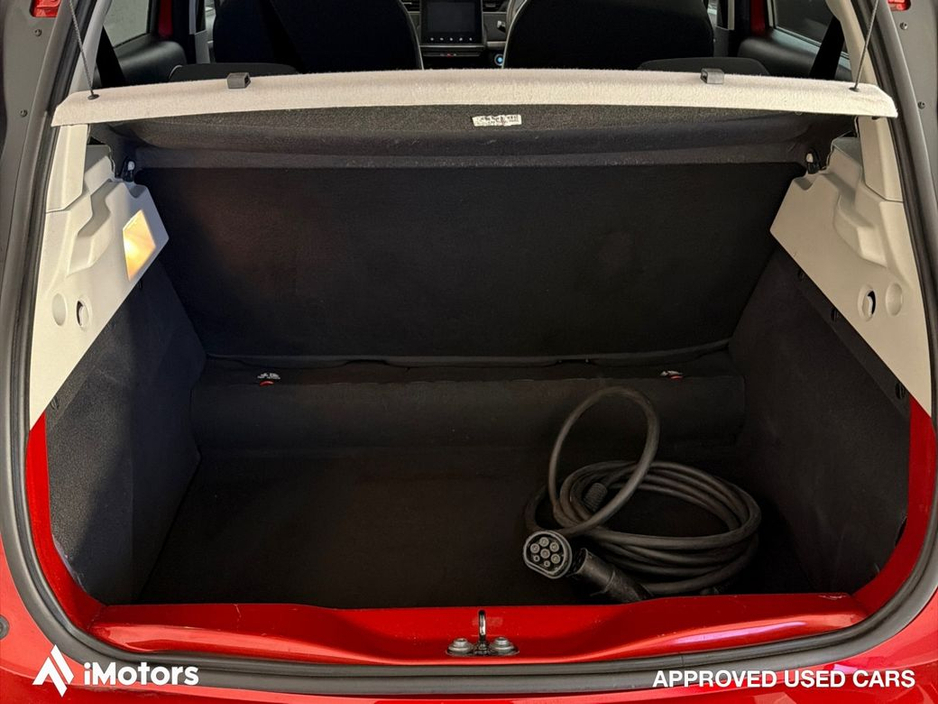 2020 Renault Zoe Play R110 Z. e. 50 MY19 FUL 4DR €10,900