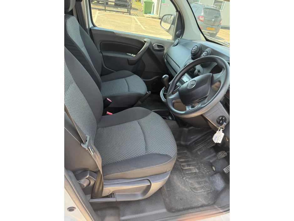 2018 Mercedes-Benz Citan - image 8