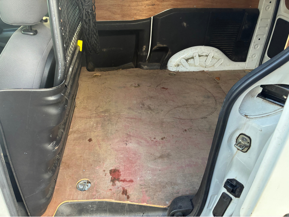 2014 Peugeot Partner 1.6 HDI 850 S L1 90 €3,450