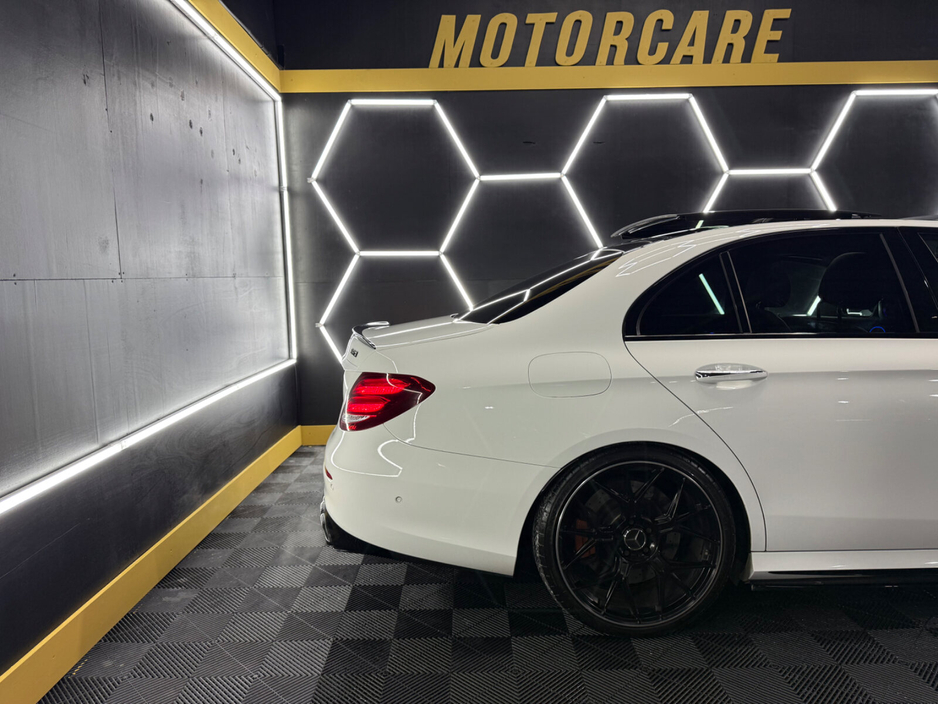 2017 Mercedes-Benz E Class - image 8