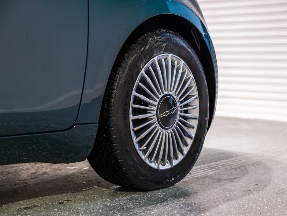 2025 Fiat 500e ICON 42KWH 3DR AUTO €19,950