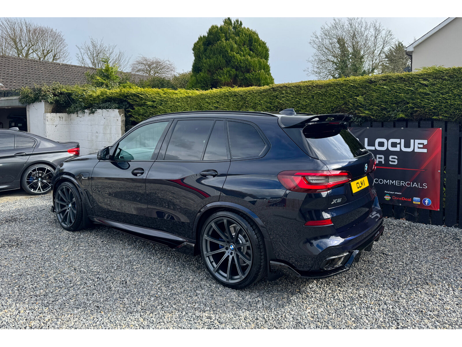 2021 BMW X5 - image 9