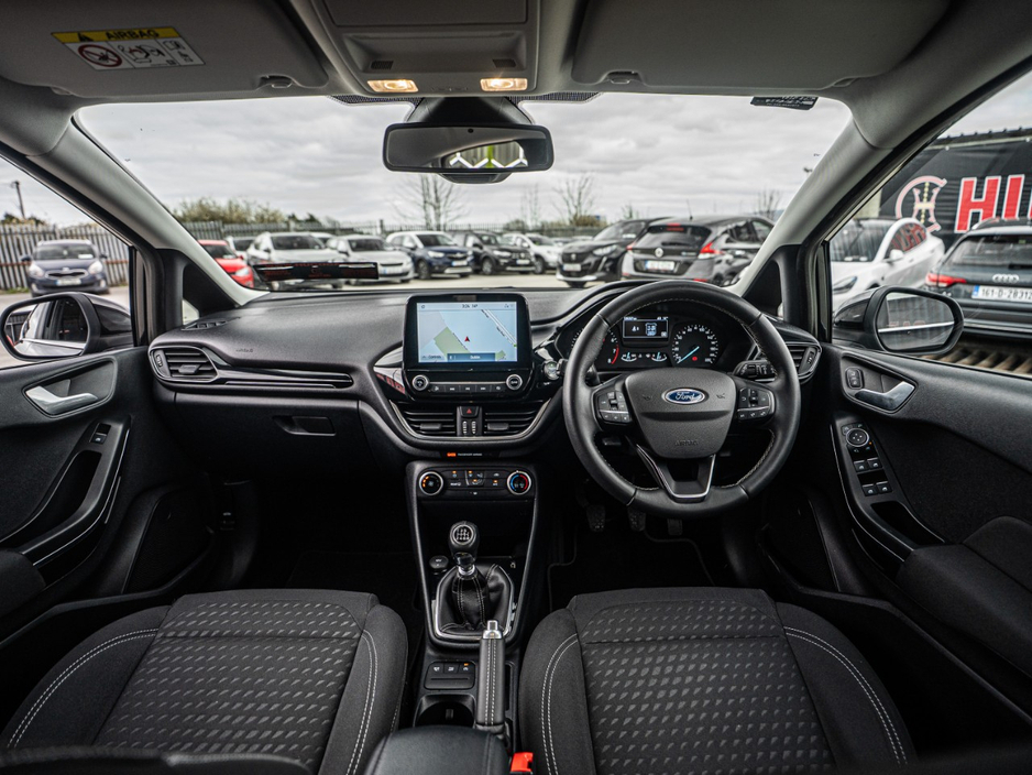 2020 Ford Fiesta - image 10