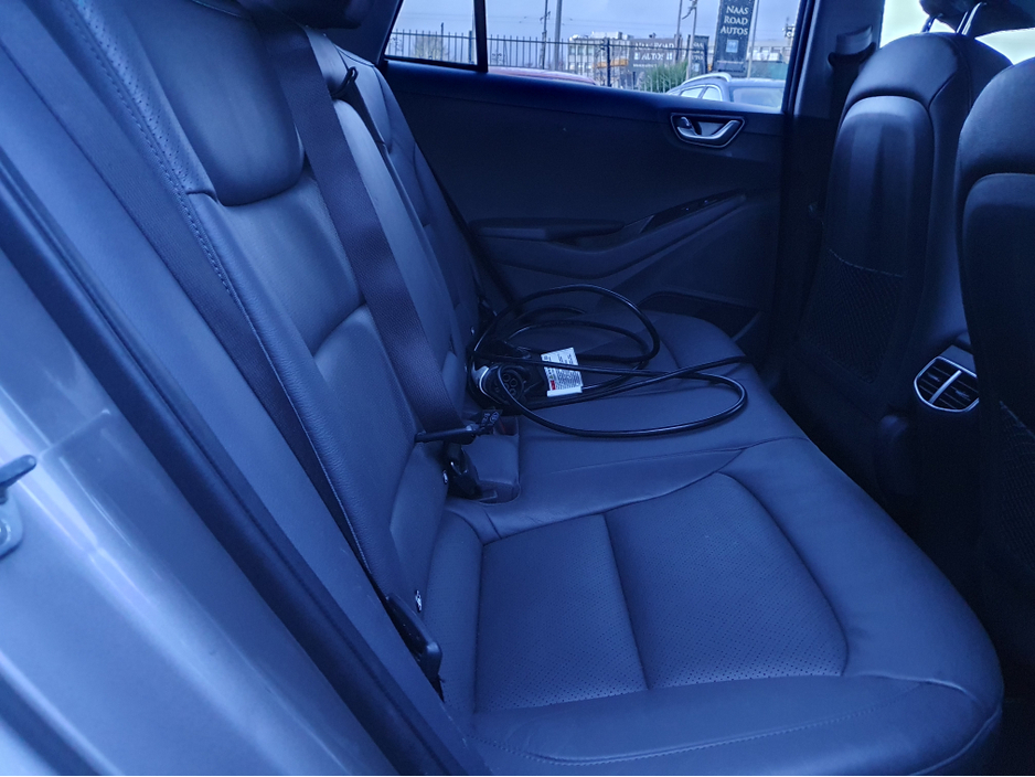 2021 Hyundai Ioniq PREMIUM AUTOMATIC FULLY ELECTRIC NCT 02/28 FINANCE AVAILABLE @ €58 PER WEEK FULL LEATHER/ HEATED SEATS/ SAT NAV/ TOUCH SCREEN MEDIA/ BLUETOOTH/ USB/ REVERSE CAMERA/ HISTORY CHECKED €12,950