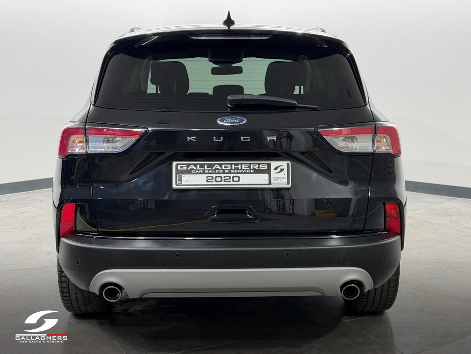 2020 Ford Kuga - image 8