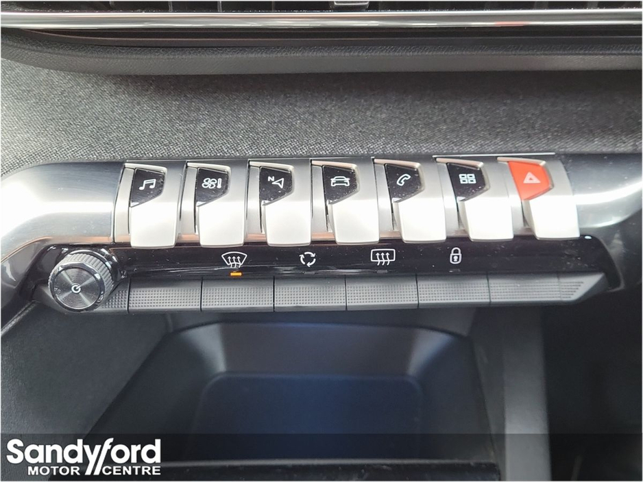 2023 Peugeot 3008 1.2 AUTOMATIC 1.2 Petrol ALLURE €31,950