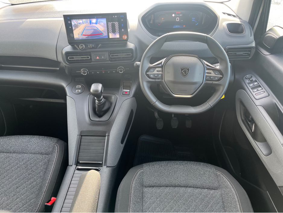 2024 Peugeot Rifter New Model Wheelchair Accessible Low Kms €26,950