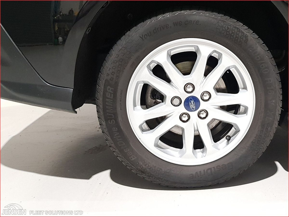 2022 Ford Transit Connect Trend HP 240 LWB 1.5td 120ps (€13,950 ex vat / €17,157.50 inc vat) €13,950