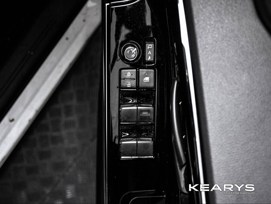 2025 Toyota bZ4X - image 23