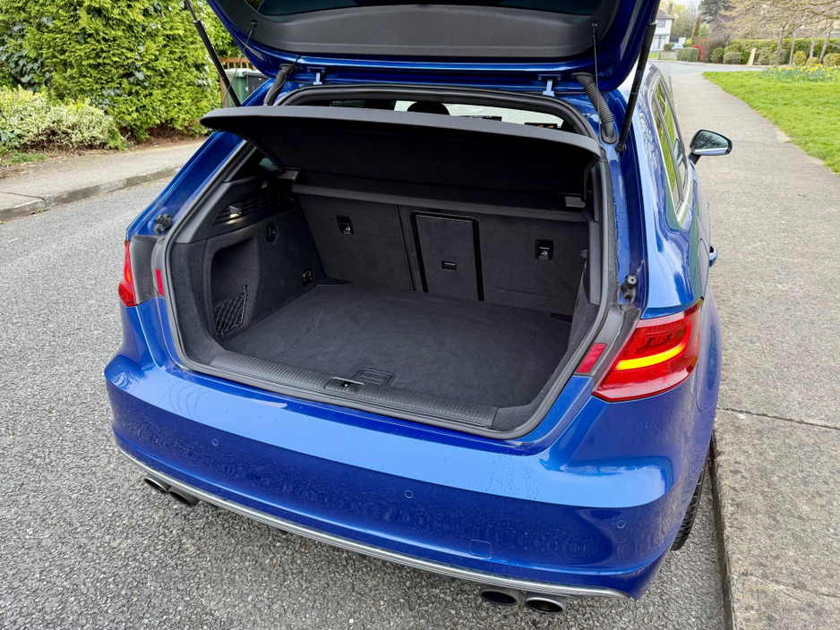 2015 Audi S3 - image 6