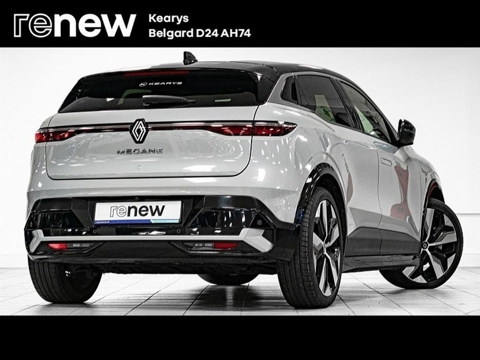 2024 Renault Megane E-Tech - image 16