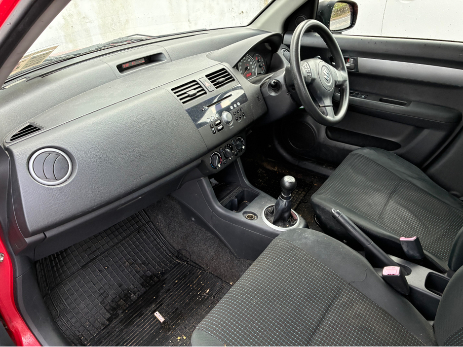2007 Suzuki Swift - image 17