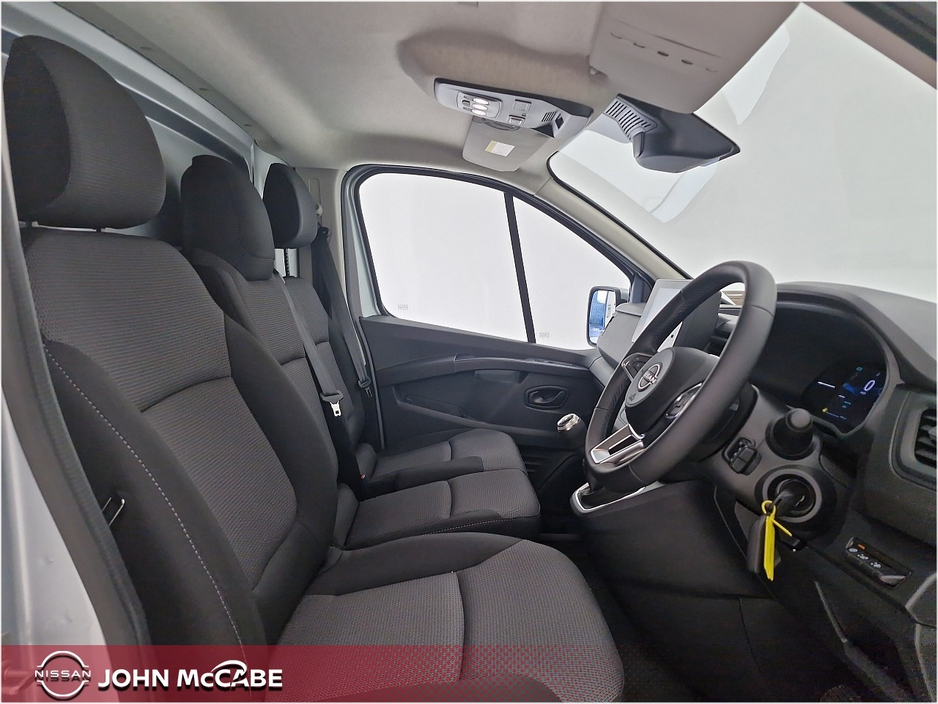 2026 Nissan Primastar - image 16