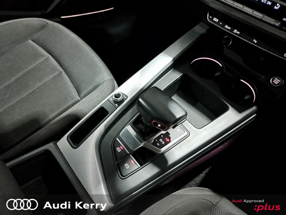 2021 Audi A4 A4 2.0 TDI 35 TECHNIK 163PS 4DR A €31,900