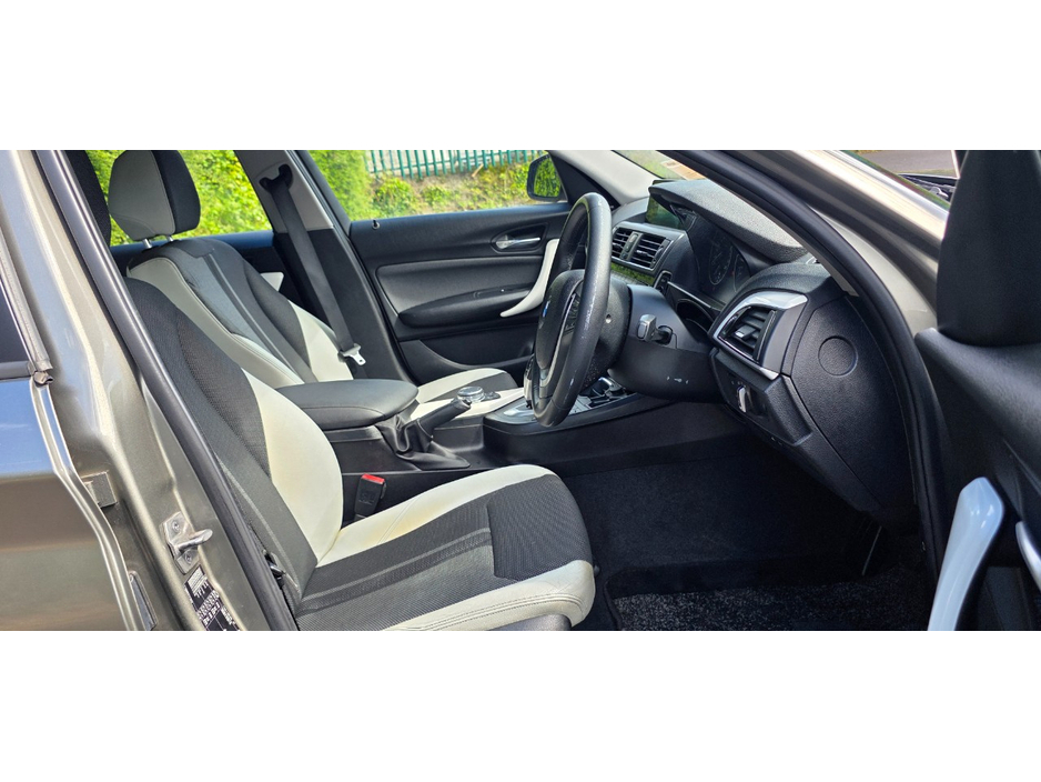 2015 BMW 1 Series - image 9