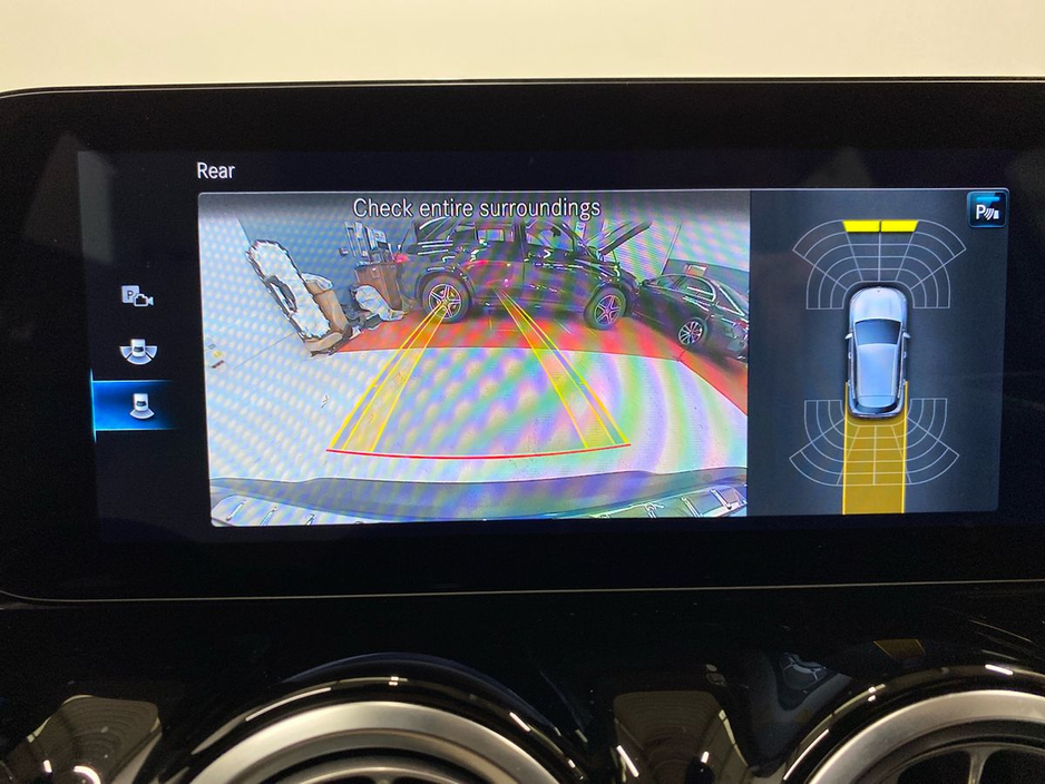 2022 Mercedes-Benz EQA - image 15