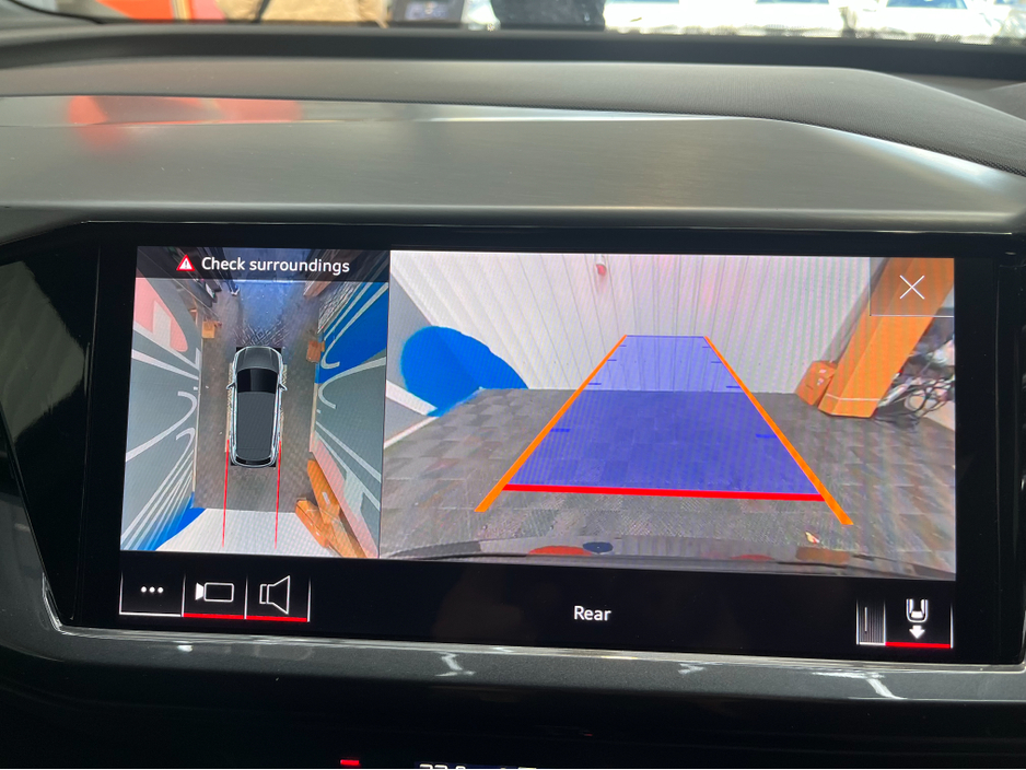 2022 Audi Q4 e-tron - image 24