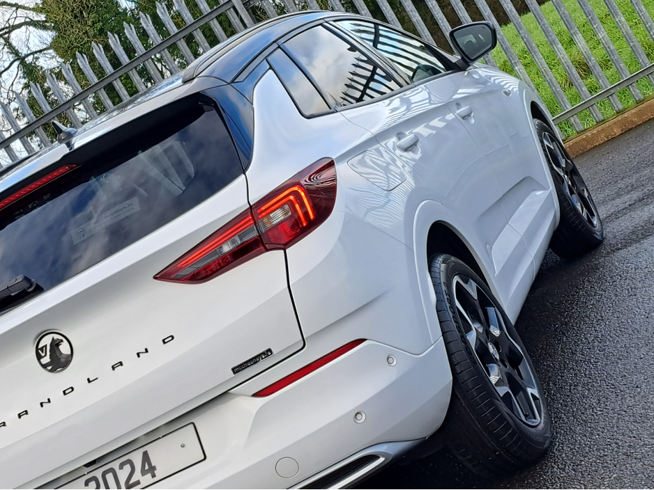 2024 Opel Grandland ULTIMATE 1.5TD 130BHP 8 SPEED AUTOMATIC **LEATHER/SUEDE INTERIOR** €34,950