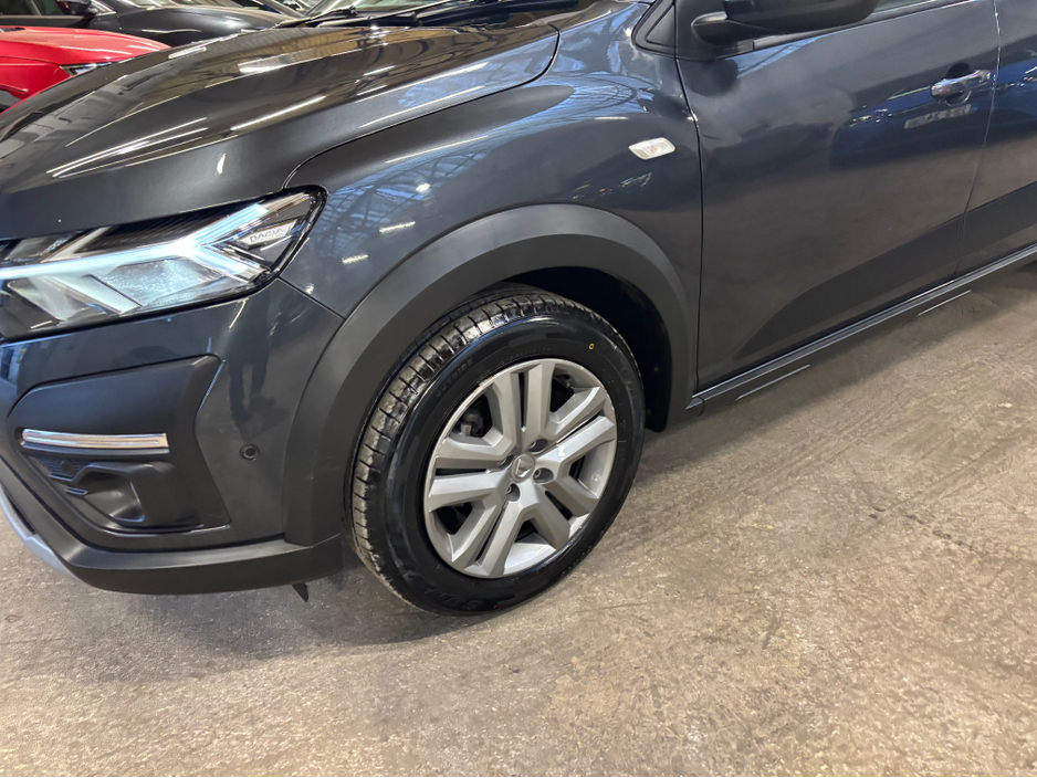 2023 Dacia Jogger COMFORT TCE 110 5DR 7 seater €16,999
