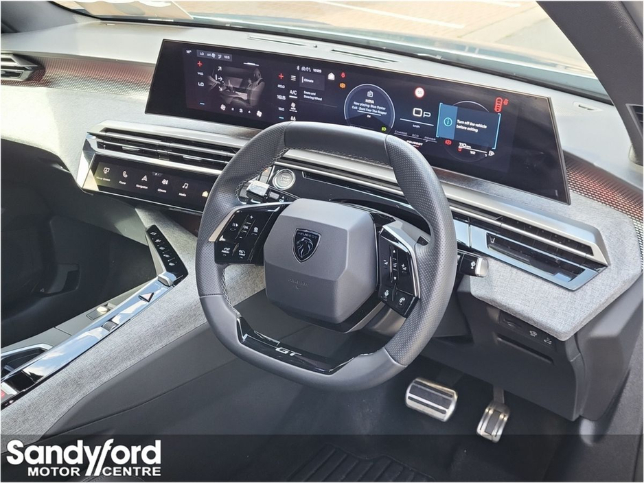 2025 Peugeot 3008 - image 9