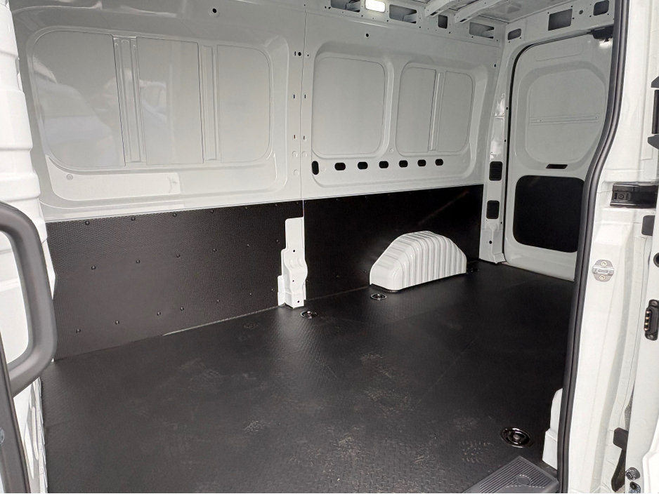 2025 Maxus Deliver 9 PV LH FWD LWB MR €26,950