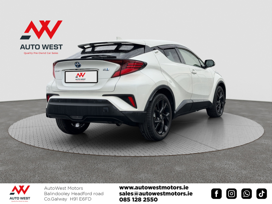 2021 Toyota C-HR - image 7