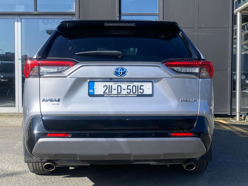 2021 Toyota Rav4 - image 6