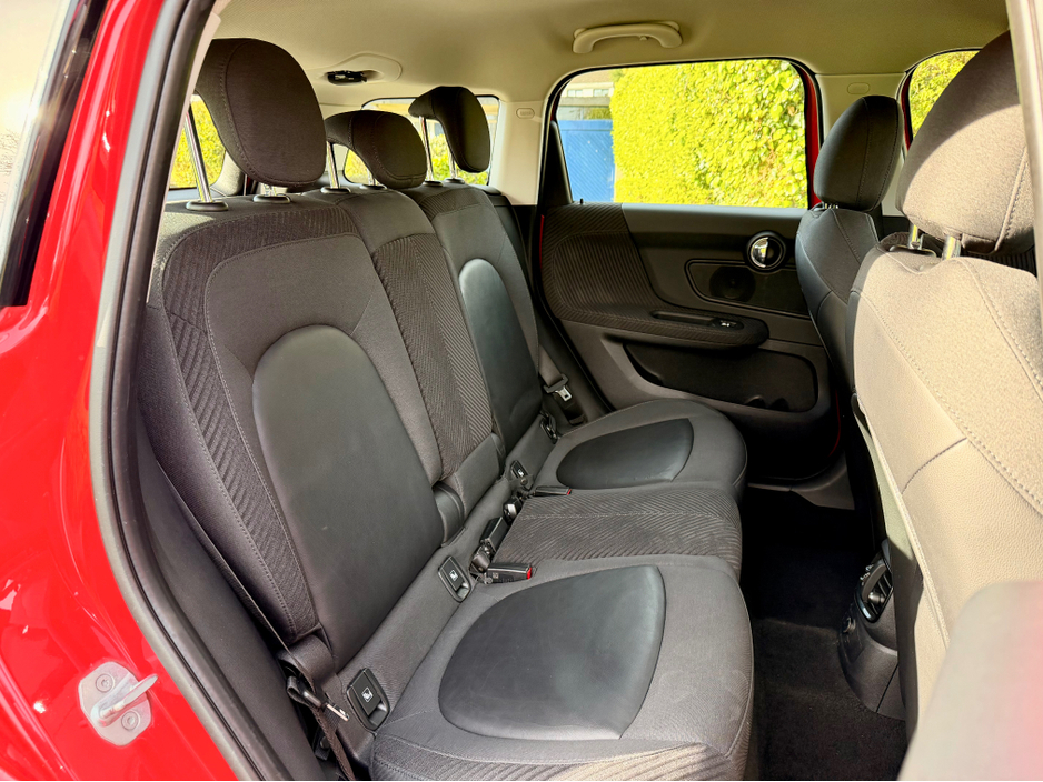 2018 MINI Countryman - image 15