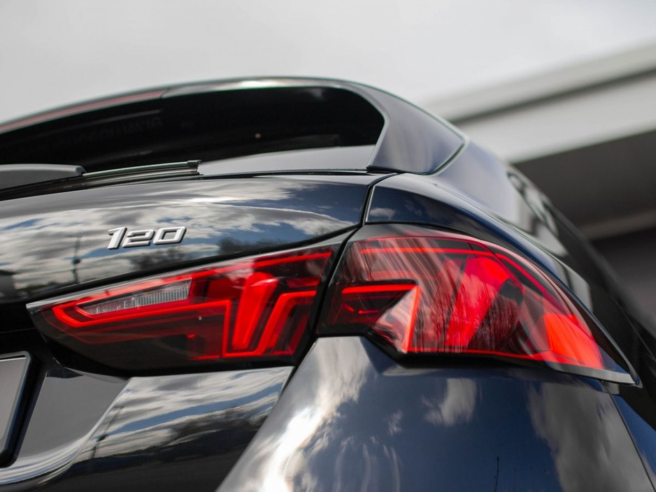 2026 BMW 1 Series - image 3