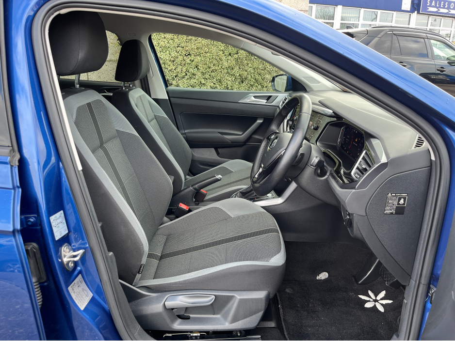 2020 Volkswagen Polo - image 10