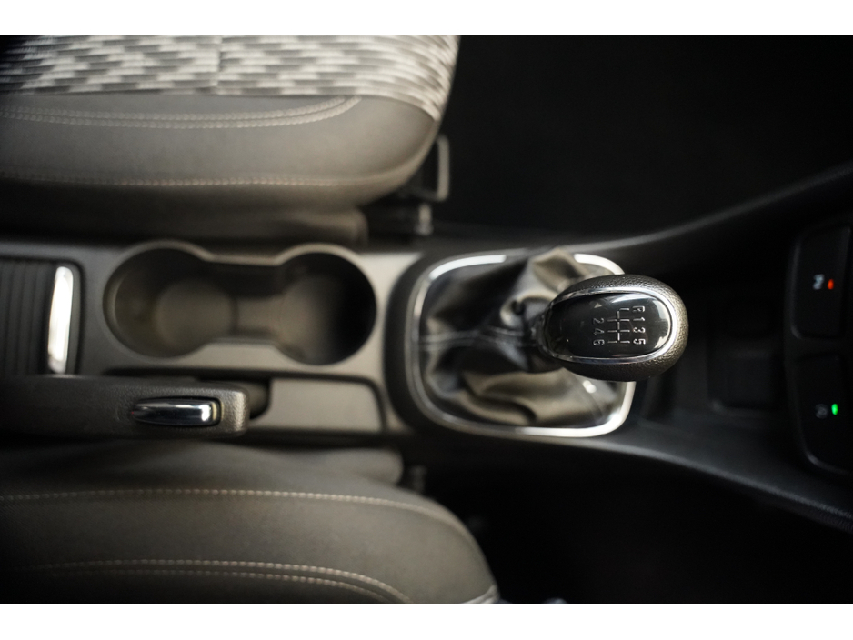 2016 Opel Mokka - image 14