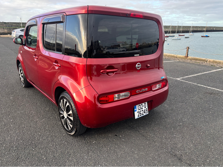 2013 Nissan Cube - image 4