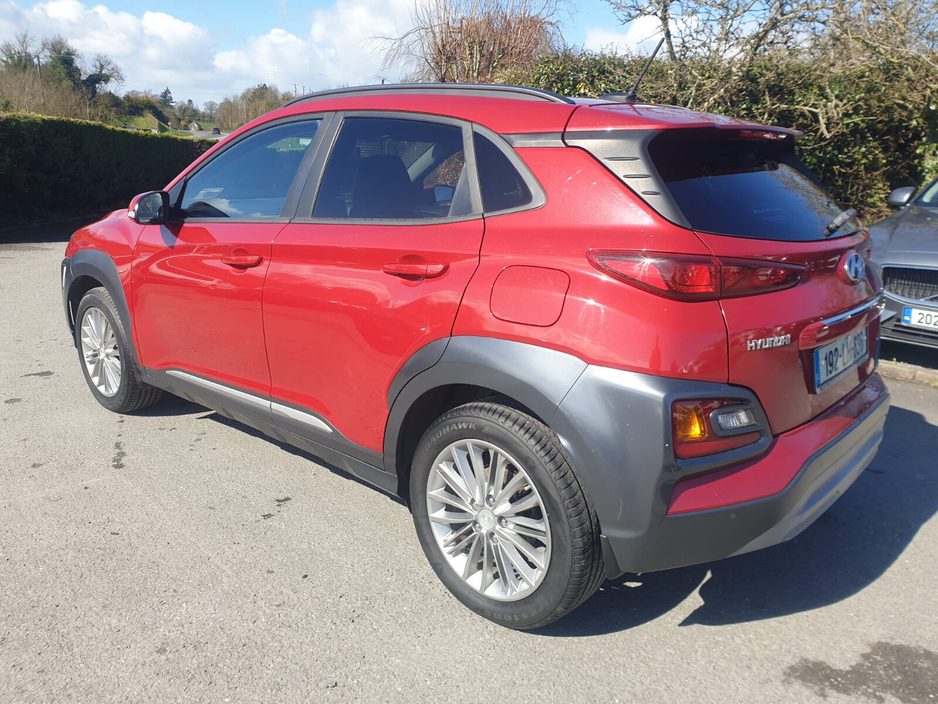 2019 Hyundai Kona - image 2