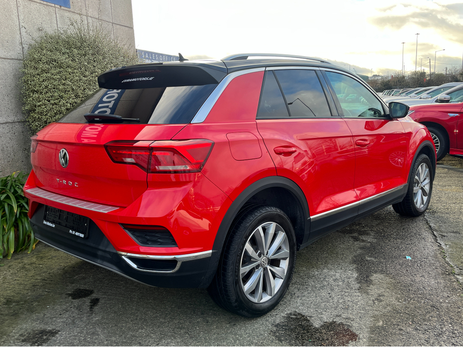 2021 Volkswagen T-Roc STYLE AUTOMATIC 2.0 DIESEL //LOW MILES//KEYLESS ENTRY//REVERSE CAMERA//ADAPTIVE CRUISE CONTROL//BLIND SPOT WARNING// €25,950