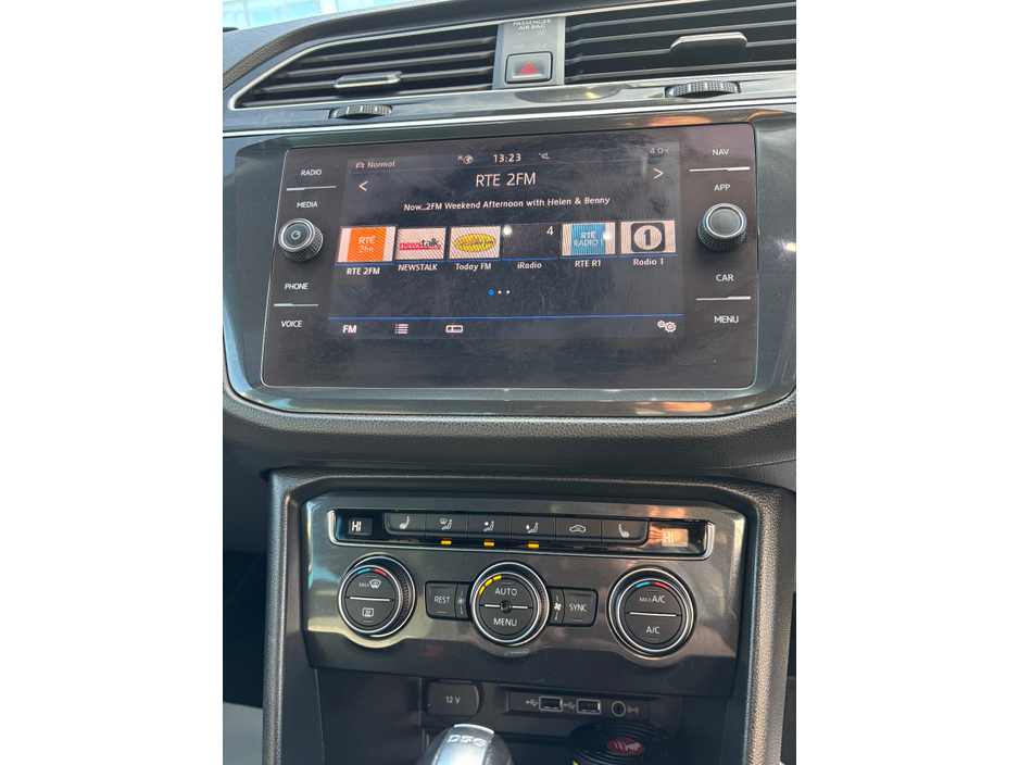 2019 Volkswagen Tiguan 2.0 TDI R-LINE TECH 4MO