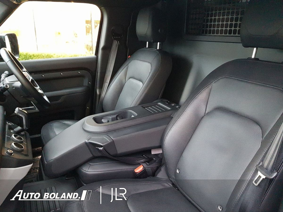 2024 Land Rover Defender 3 Seat 110 3.0 D250 X-Dynamic SE - 20" Satin Grey Wheels, Electric Towbar, Cold Climate Pack, 360 3D Surround Camera