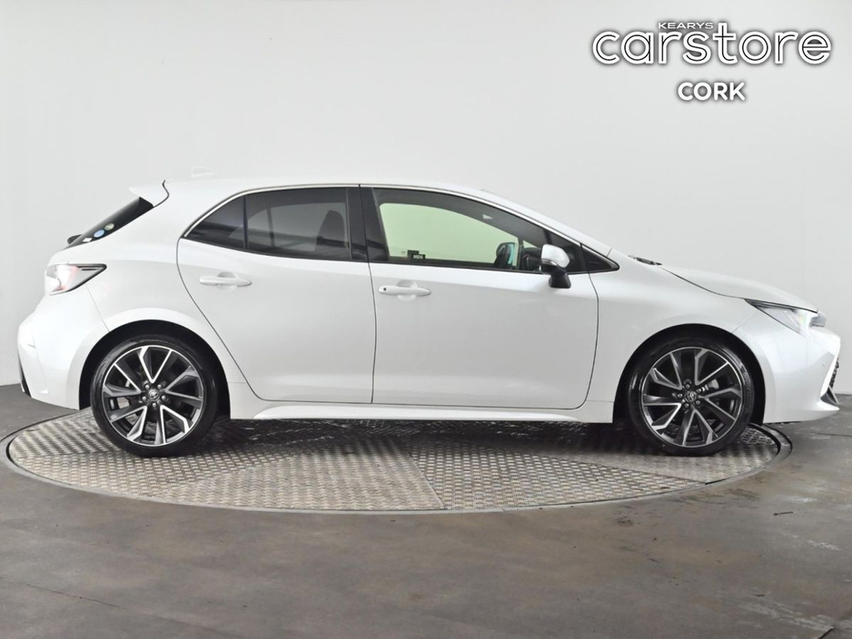 2021 Toyota Corolla 1.8 Hybrid Luna Sport Hatchback €24,880