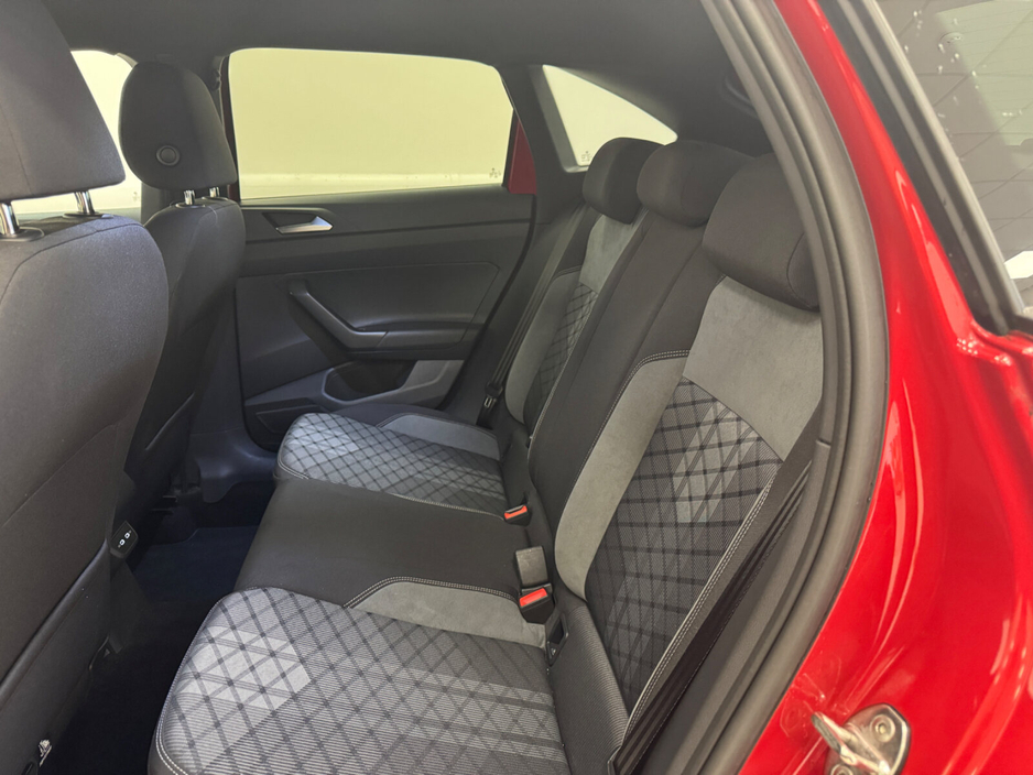 2022 Volkswagen Taigo 1.0 TSI 110HP R-Line €21,950