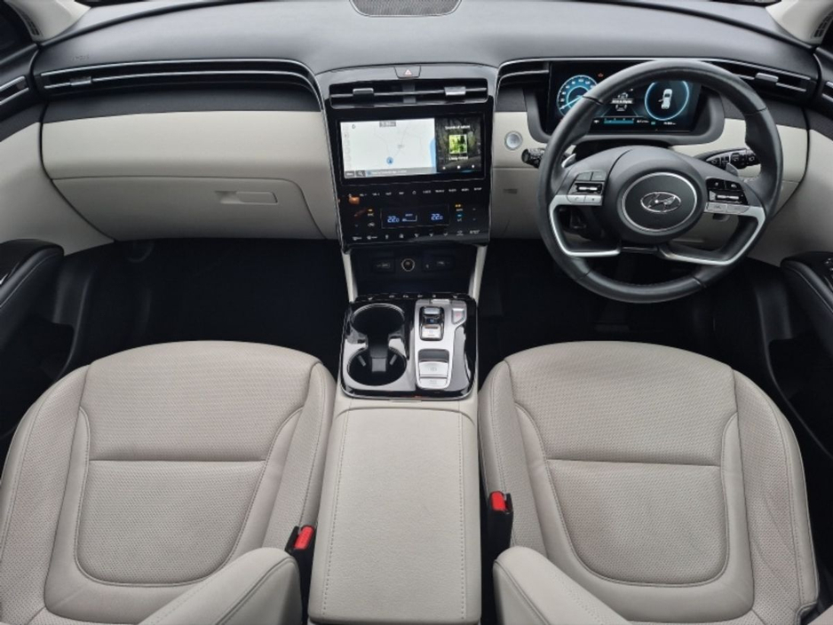 2023 Hyundai Tucson - image 2