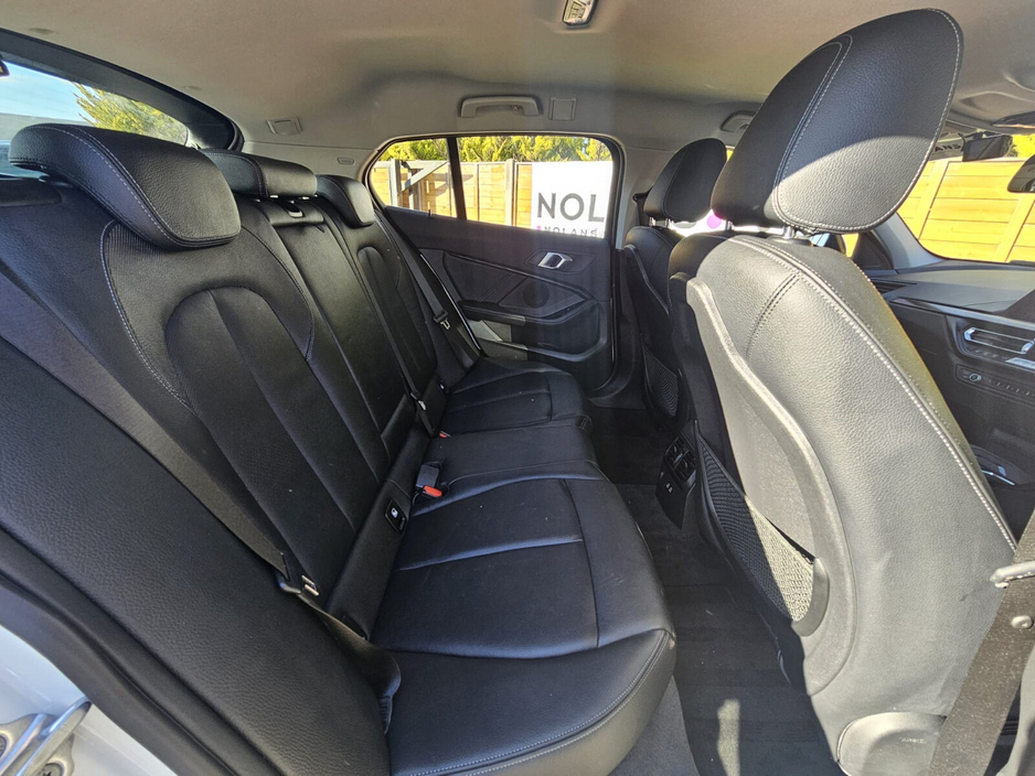 2020 BMW 1 Series - image 17