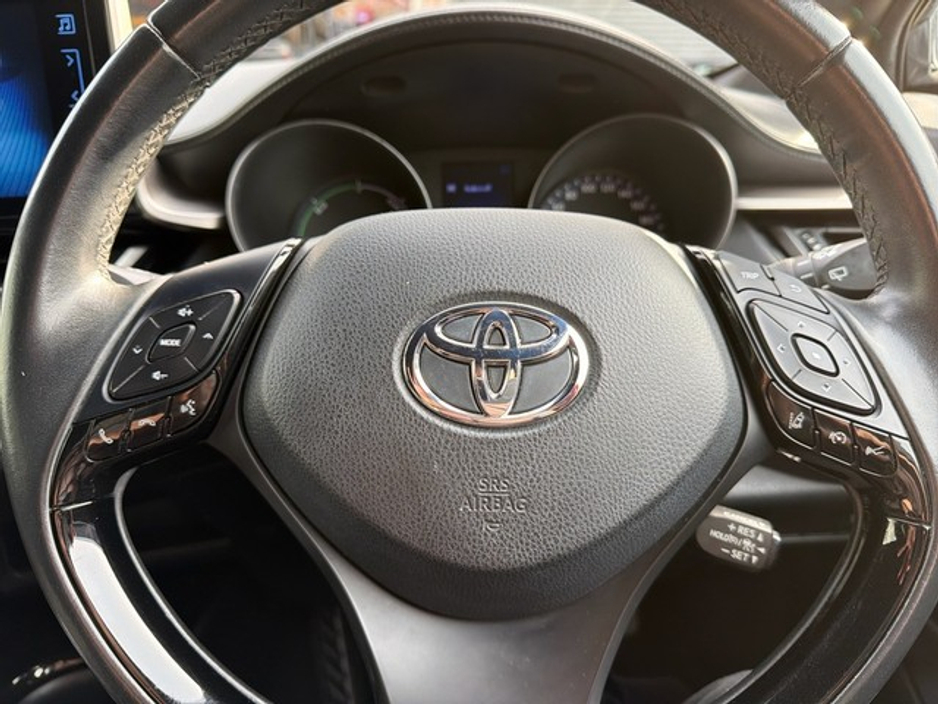 2019 Toyota C-HR - image 15