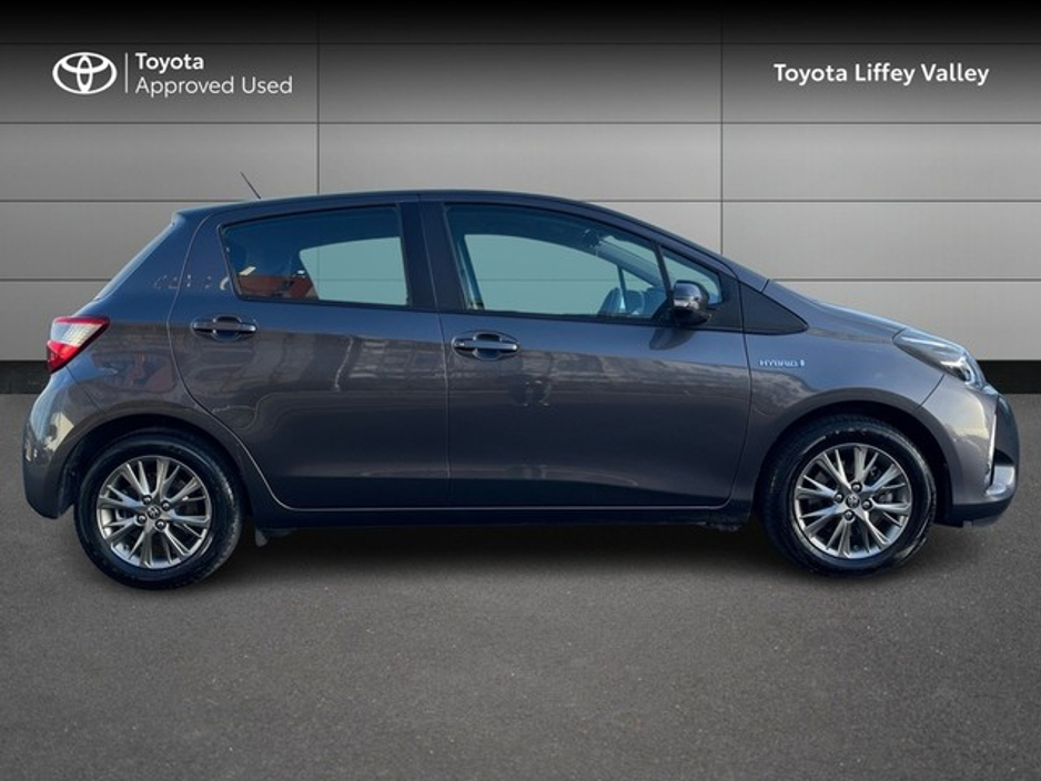 2019 Toyota Yaris YARIS HYBRID 5DR LUNA €17,950