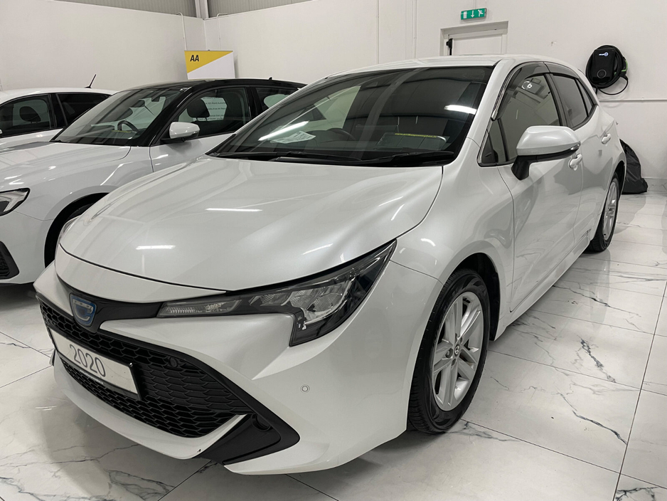 2020 Toyota Corolla 1.8 Hybrid Luna Sport Hatchback €18,995