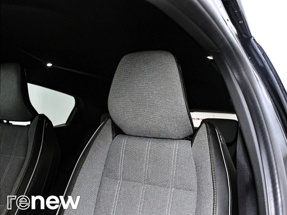 2024 Renault Megane E-Tech Techno EV60 220hp €29,900