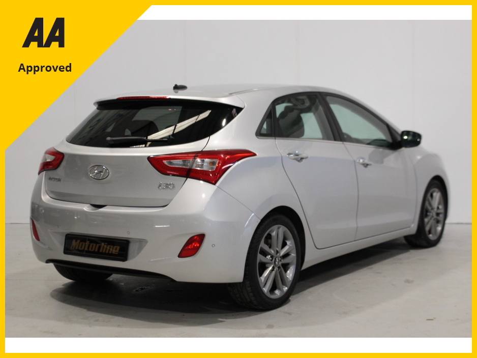 2016 Hyundai i30 - image 9