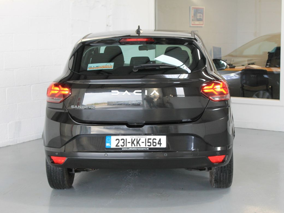2023 Dacia Sandero - image 7